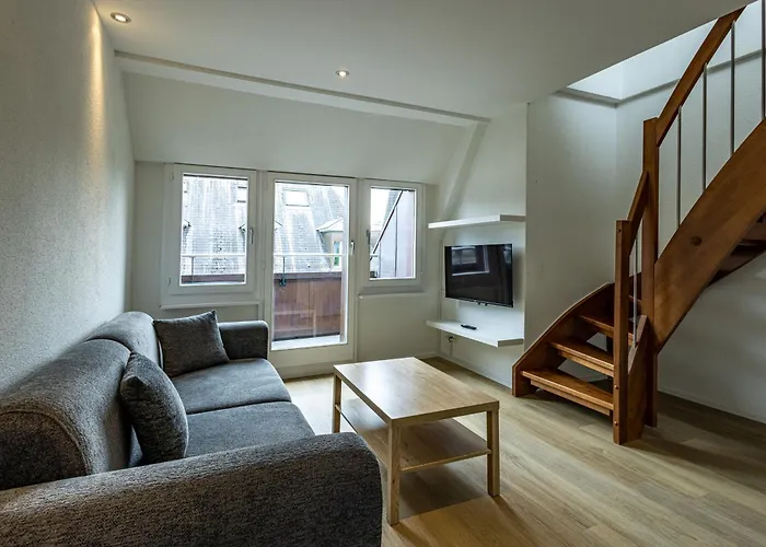 Apartamentos de lujo by Livingdowntown